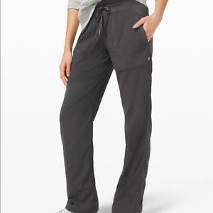 Woman’s Lululemon Clothes, Discounts on Price *New